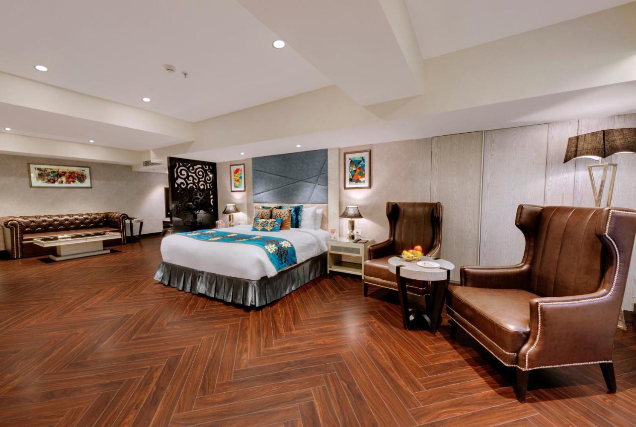 Marina- Shimla First Designer Boutique Hotel Buitenkant foto