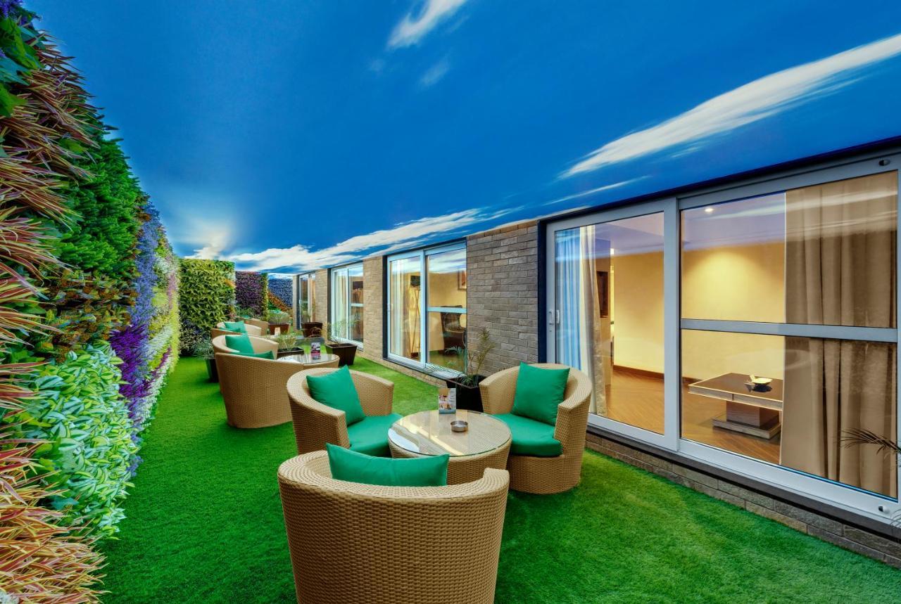 Marina- Shimla First Designer Boutique Hotel Buitenkant foto