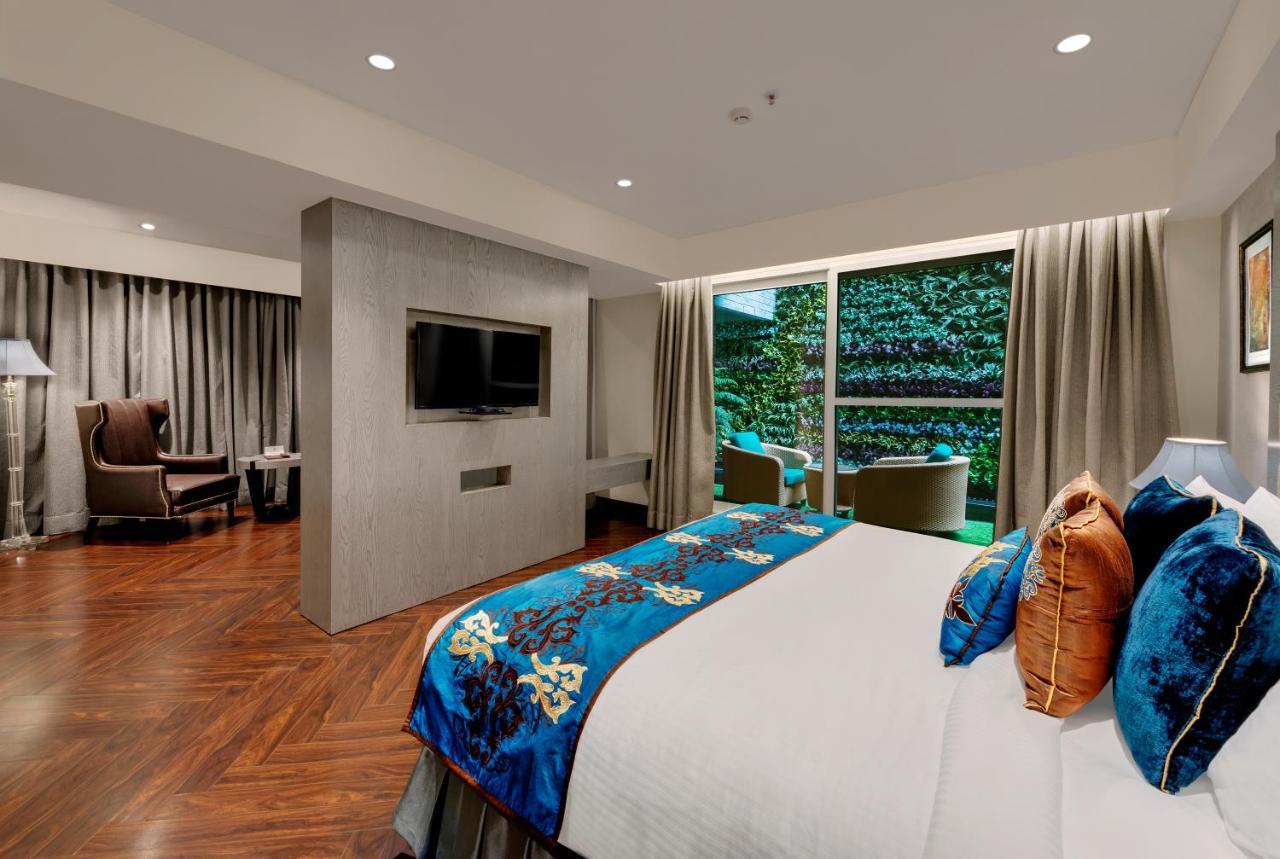 Marina- Shimla First Designer Boutique Hotel Buitenkant foto