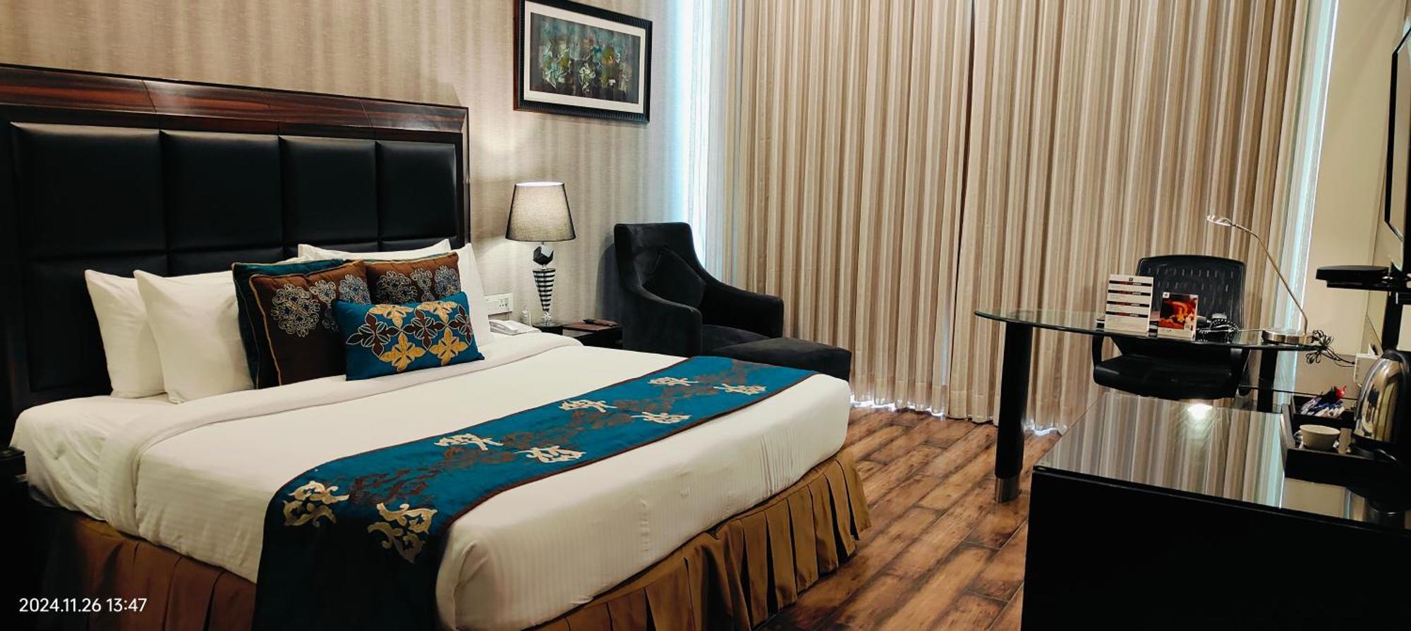 Marina- Shimla First Designer Boutique Hotel Buitenkant foto