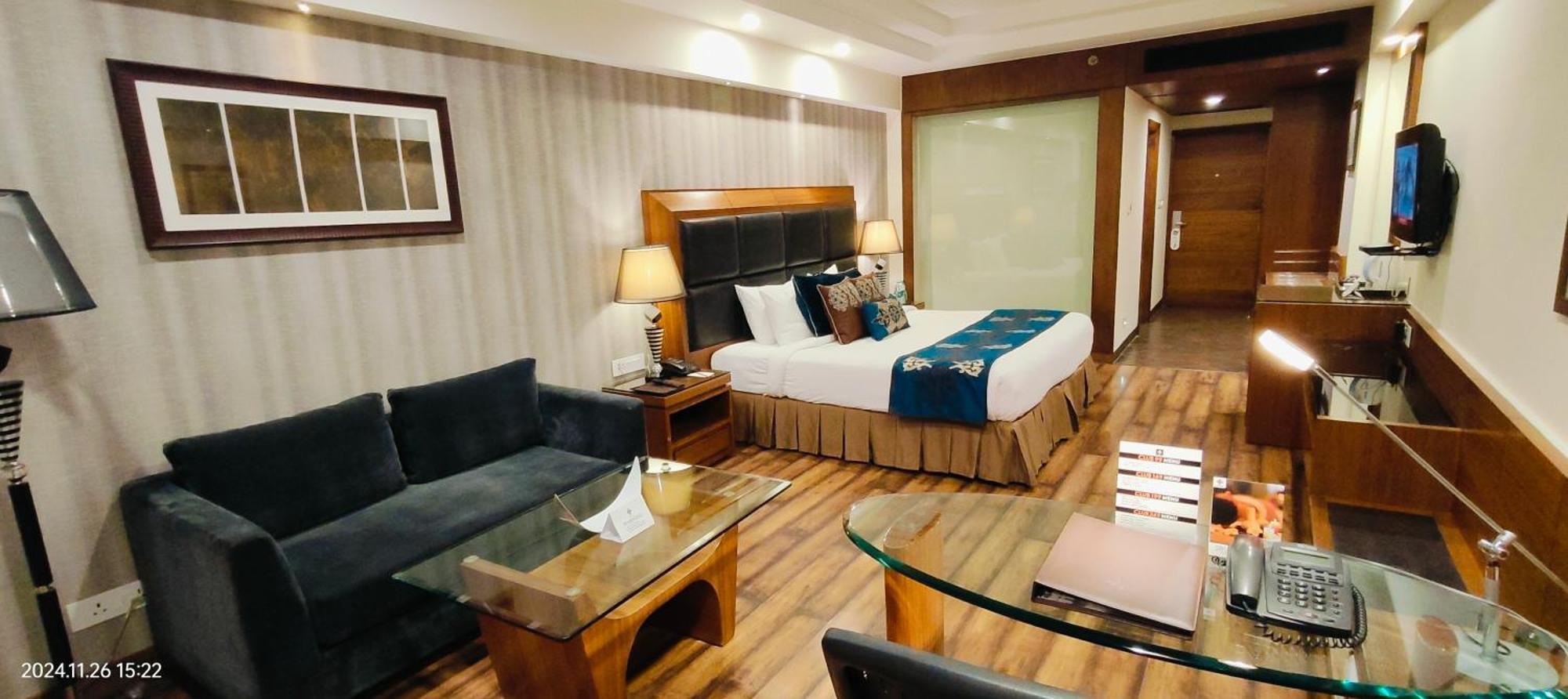 Marina- Shimla First Designer Boutique Hotel Buitenkant foto