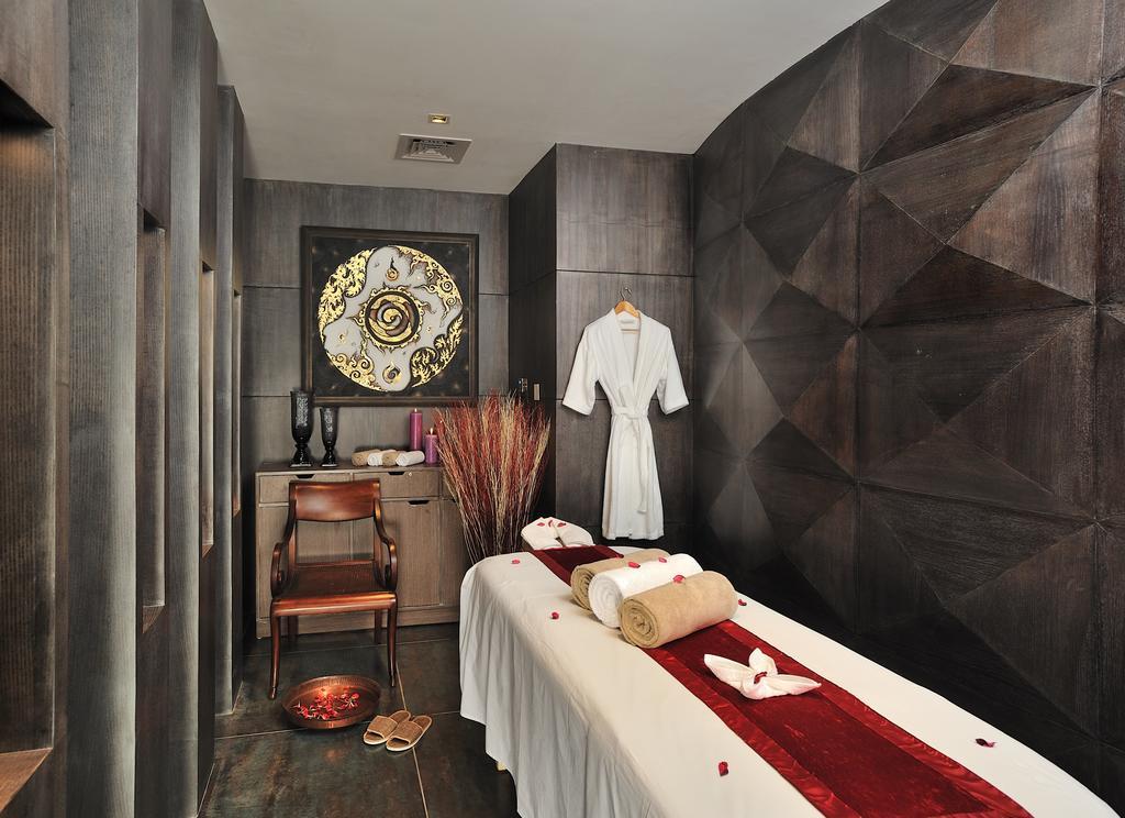 Marina- Shimla First Designer Boutique Hotel Buitenkant foto
